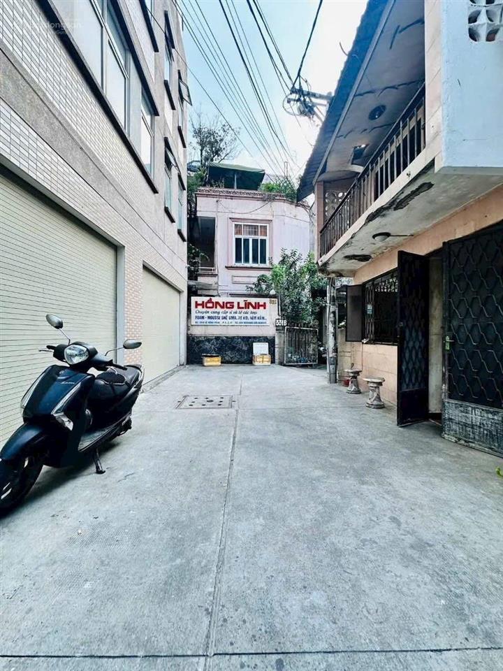 Bán nhà hxh 5m dương quảng hàm, p5, gv. dt 5x20m cn 100m2 trệt 2 lầu. giá 10 tỷ tl, 0934 870 ***