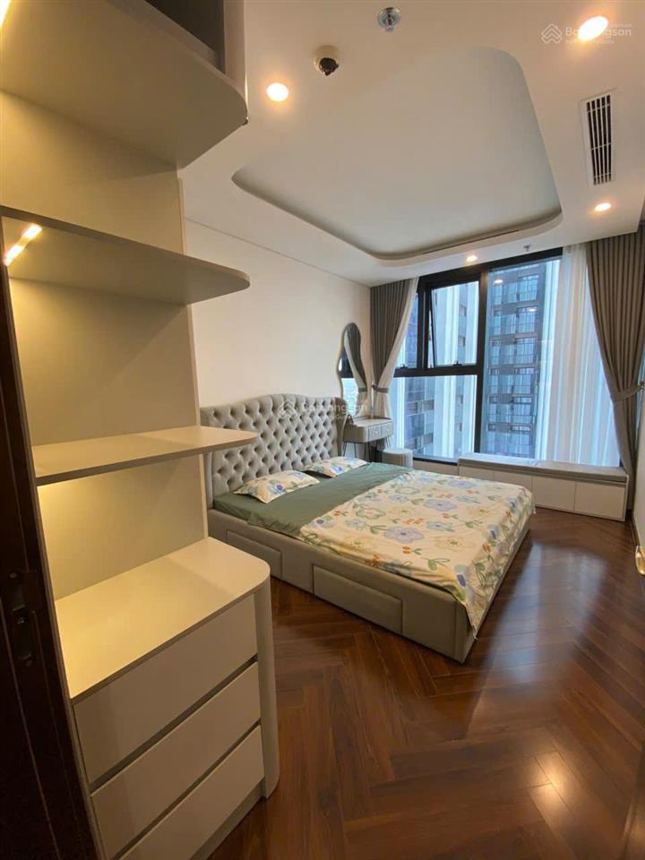 Phòng kinh doanh diamond crown 1,5pn rẻ nhất thị trường chỉ 2,7 tỷ tầng 23 view thoáng