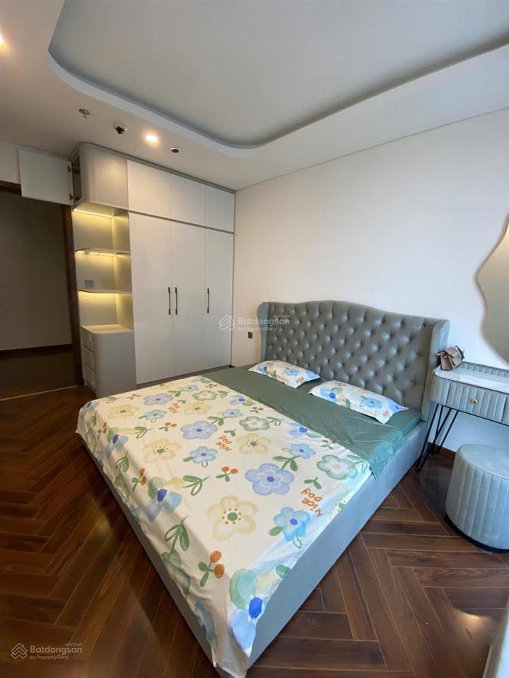 Phòng kinh doanh diamond crown 1,5pn rẻ nhất thị trường chỉ 2,7 tỷ tầng 23 view thoáng