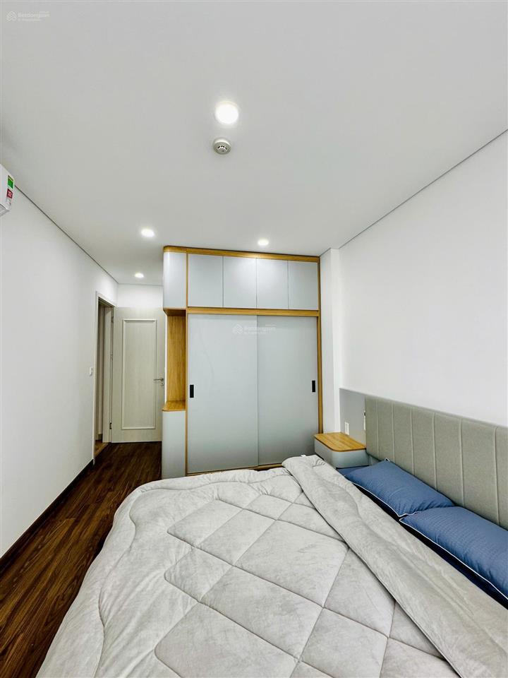 Phòng kinh doanh minato báo giá căn 2pn full đồ giá hời 13 triệu/tháng (bao trọn 2 phí)