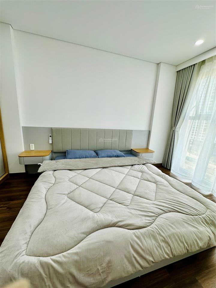 Phòng kinh doanh minato báo giá căn 2pn full đồ giá hời 13 triệu/tháng (bao trọn 2 phí)