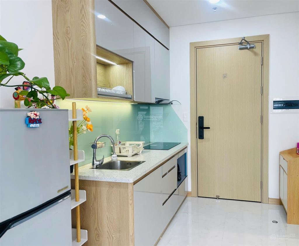Đội ngũ cho thuê sentosa báo giá căn studio tầng cao full đồ 8,5 triệu/tháng (bao phí)