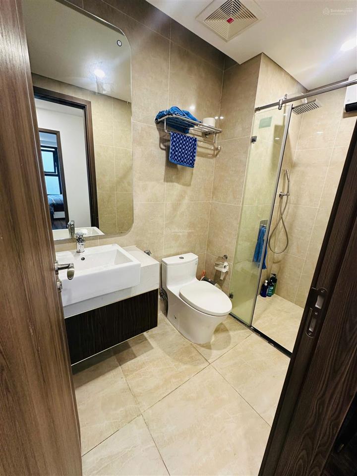 Đội ngũ phòng kinh doanh hh căn 1.5n tầng cao cực hiếm, full đồ, 2.12 tỷ(95%) bao công chứng!