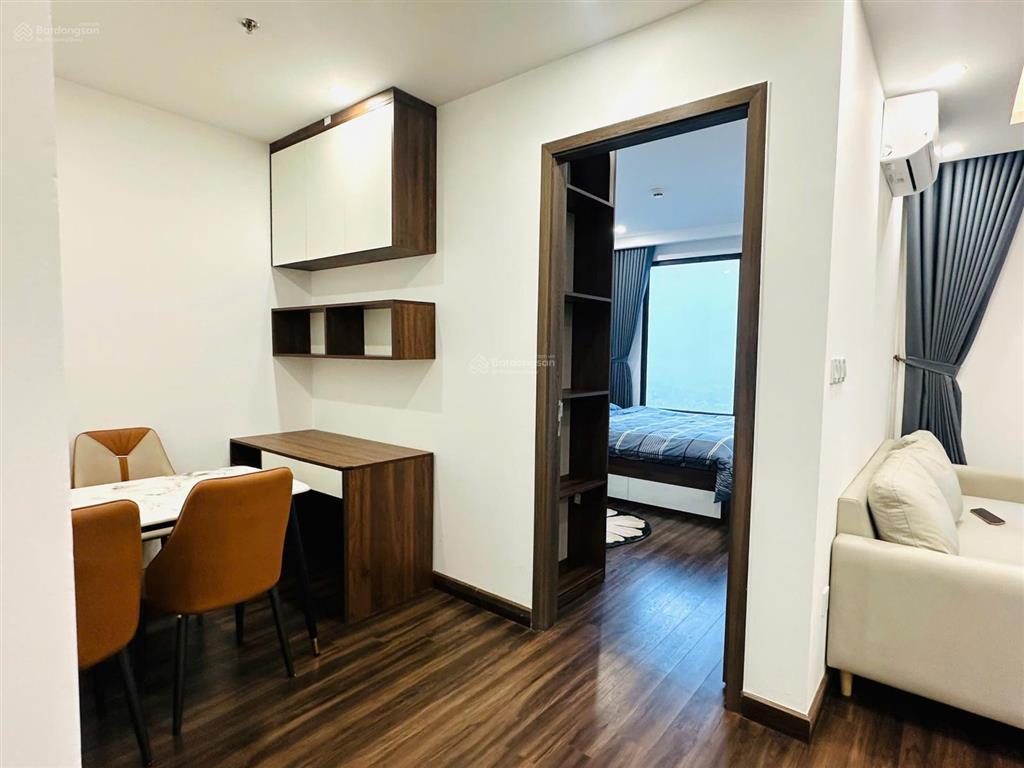 Đội ngũ phòng kinh doanh hh căn 1.5n tầng cao cực hiếm, full đồ, 2.12 tỷ(95%) bao công chứng!