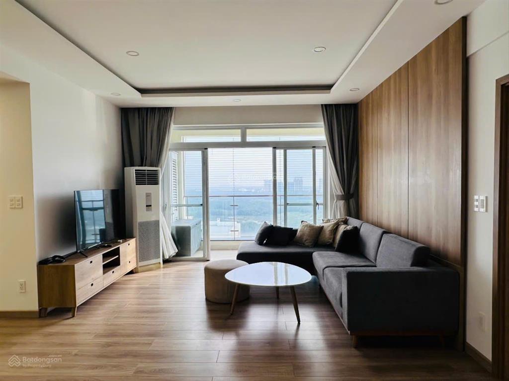 Căn hộ 146m23pn3wc, full nội thất, 39tr/tháng, sẵn pass, tại riverside pmh, q7.  0966 733 ***