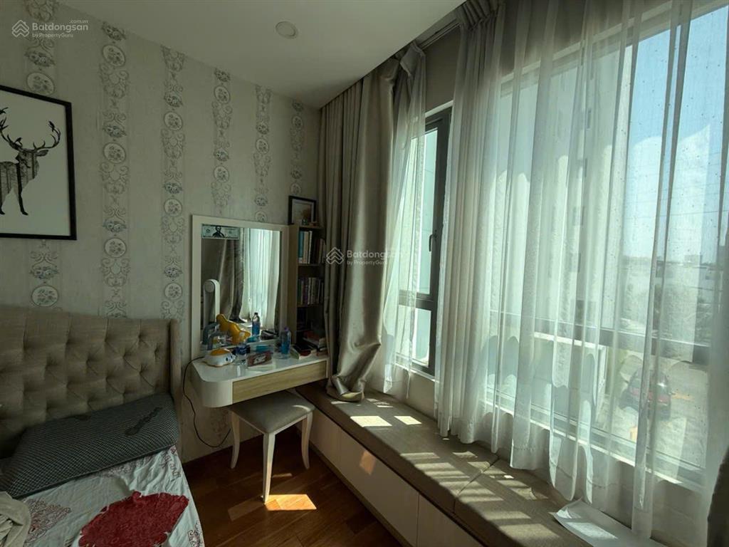 Cần bán ch 99m22pn full nội thất, giá 7 tỷ 6, sổ hr, tại riviera point, tân mỹ.  0966 733 ***