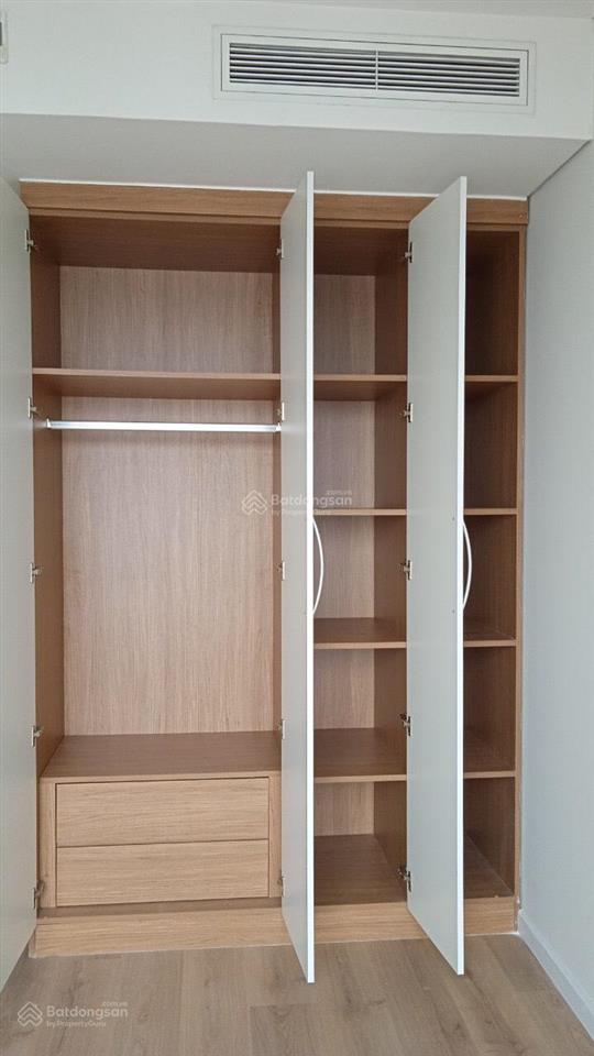 Bán căn hộ rivera park sg, 74m2, 2pn, tầng thấp, view ngoài, giá 5,5 tỷ. ll 0933 722 *** kiểm