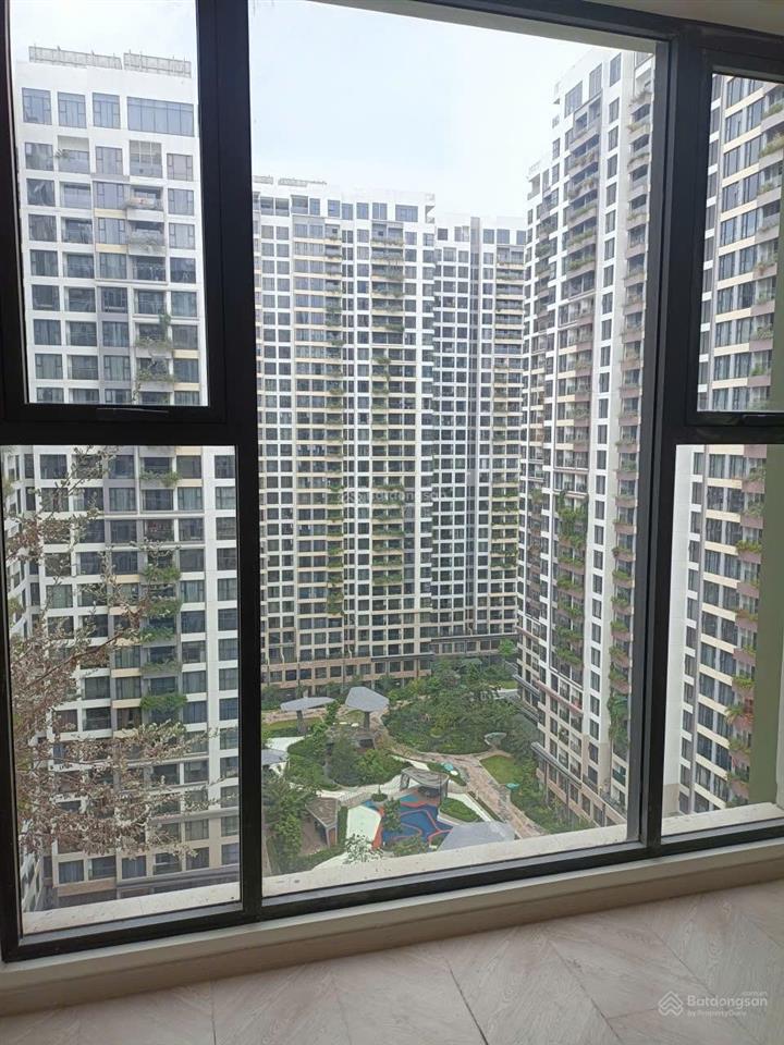 Ngộp bank cần bán cắt lỗ 800tr 2pn 74m² lumiere vinhomes q.9 chỉ 4,5 tỷ view nội khu mát, chốt ngay