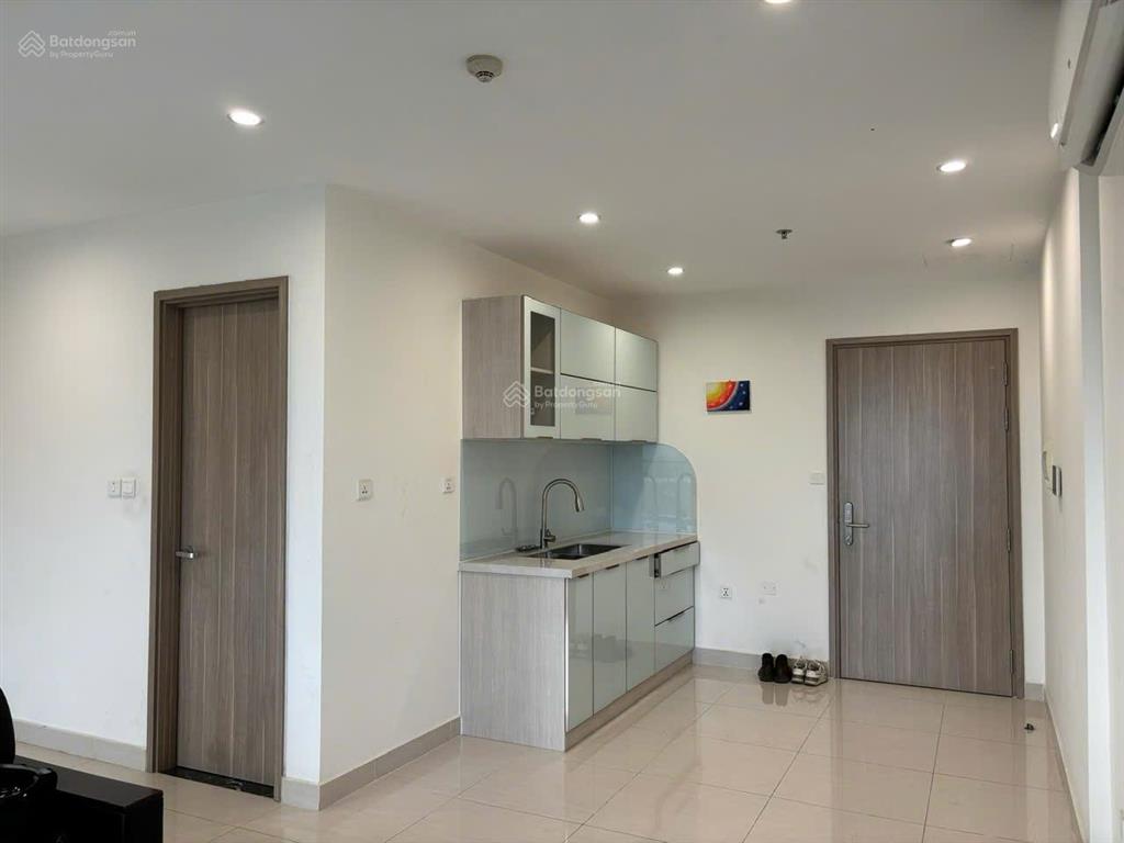 Kẹt bank bán gấp căn góc 2pn+, (70m2) vinhomes q.9 tầng đẹp, view sông full nội thất xịn giá 3,3tỷ