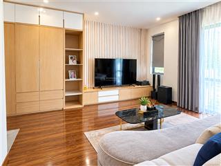 Hạ giá bán gấp nhà phố khang điền q.2 mega village 5x17m  3 tầng full nội thất giá 9,8 tỷ sổ sẵn