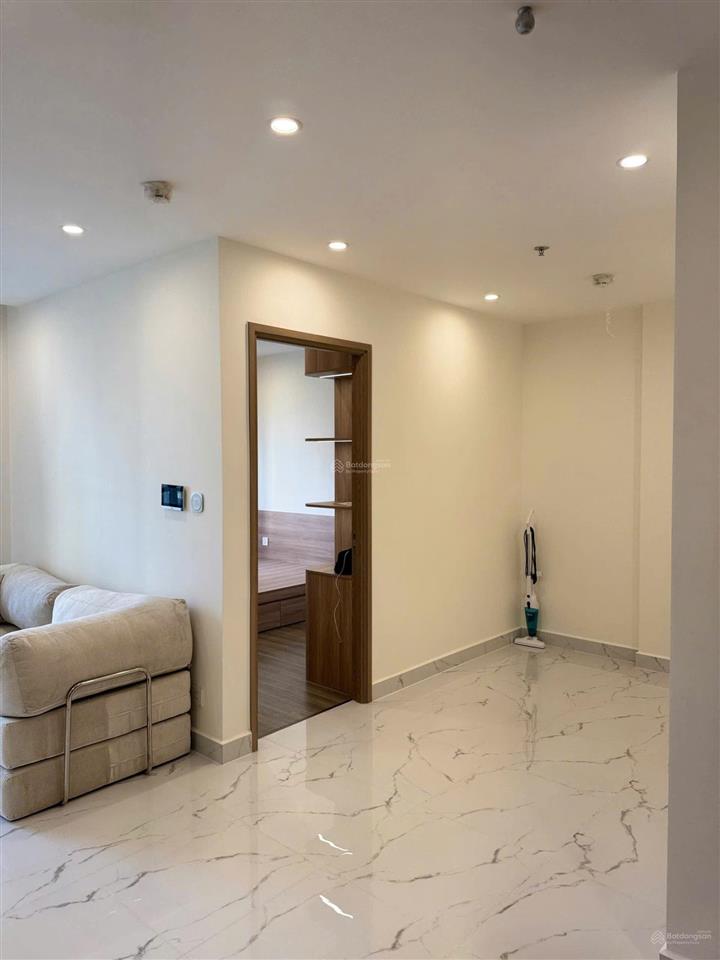 Giá chỉ 8 triệu! cho thuê 1pn+ beverly solari, full nội thất đẹp, view trực diện hồ bơi, 0962 781 ***