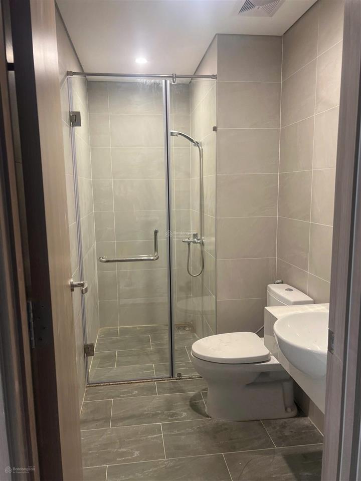 Giá chỉ 8 triệu! cho thuê 1pn+ beverly solari, full nội thất đẹp, view trực diện hồ bơi, 0962 781 ***