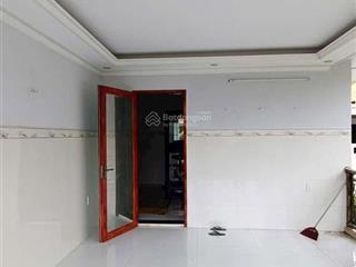 Bán nhà biệt thự hùng vương dt200m² 1 trệt 3 lầu 6 pn giá 6.5 tỷ