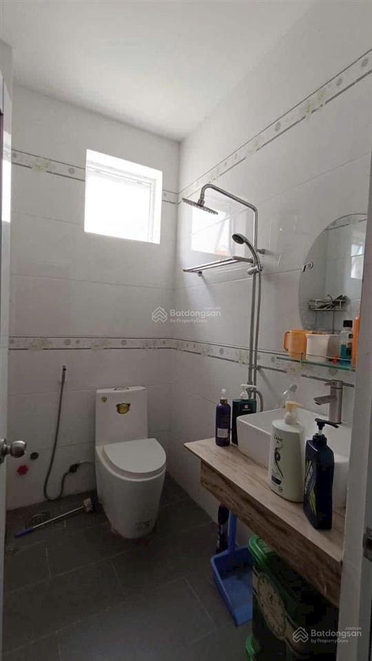 Bán nhà biệt thự hùng vương dt 200m² 1 trệt 3 lầu 6 pn giá 6.5 tỷ