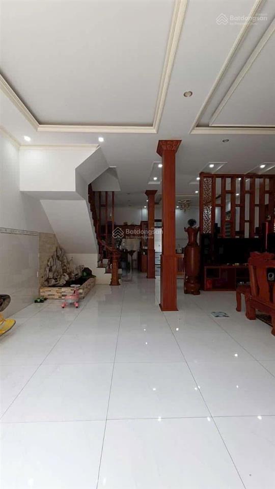Bán nhà biệt thự hùng vương dt 200m² 1 trệt 3 lầu 6 pn giá 6.5 tỷ