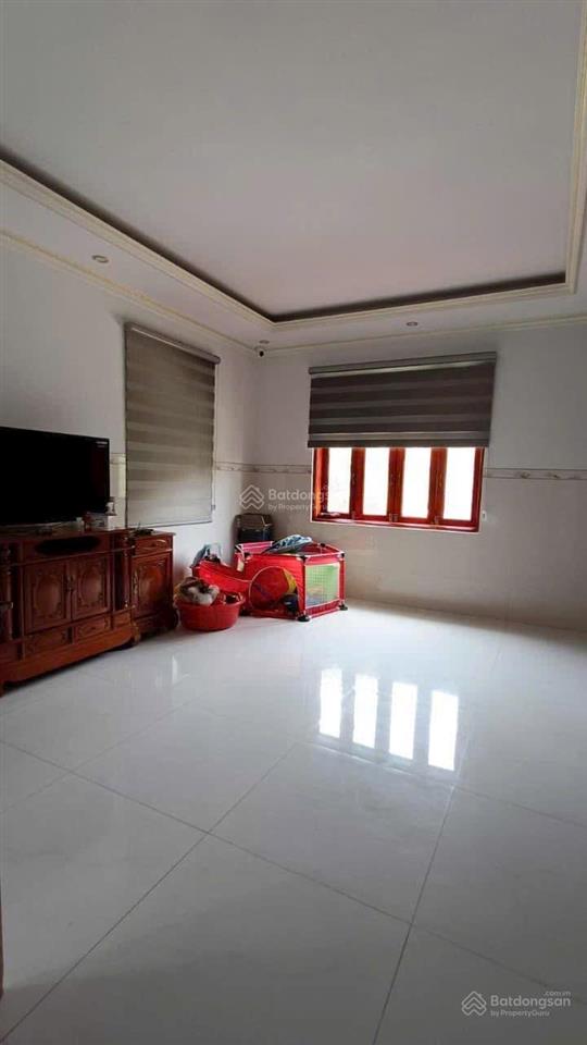 Bán nhà biệt thự hùng vương dt 200m² 1 trệt 3 lầu 6 pn giá 6.5 tỷ