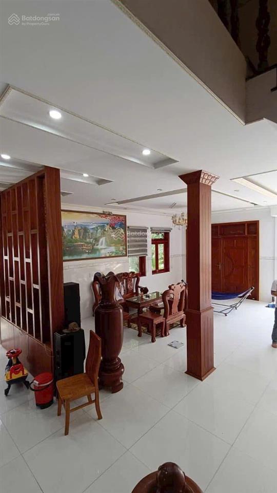Bán nhà biệt thự hùng vương dt 200m² 1 trệt 3 lầu 6 pn giá 6.5 tỷ