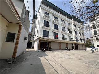 Bán đất tặng nhà cấp 4 có trụ tầng 2 chờ