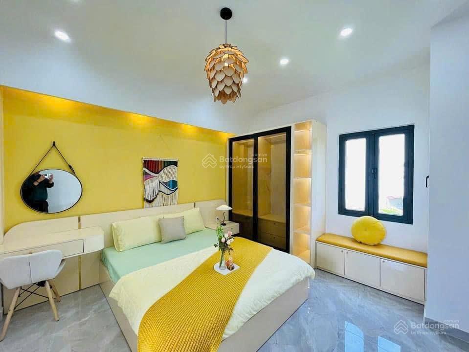 Chỉ nhỉnh hơn 5 tỷ  nhà ngô thị thu minh, gần chợ phạm văn hai. dt 60m2   0903 632 ***