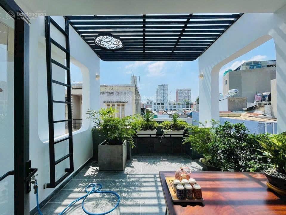 Chỉ nhỉnh hơn 5 tỷ  nhà ngô thị thu minh, gần chợ phạm văn hai. dt 60m2   0903 632 ***