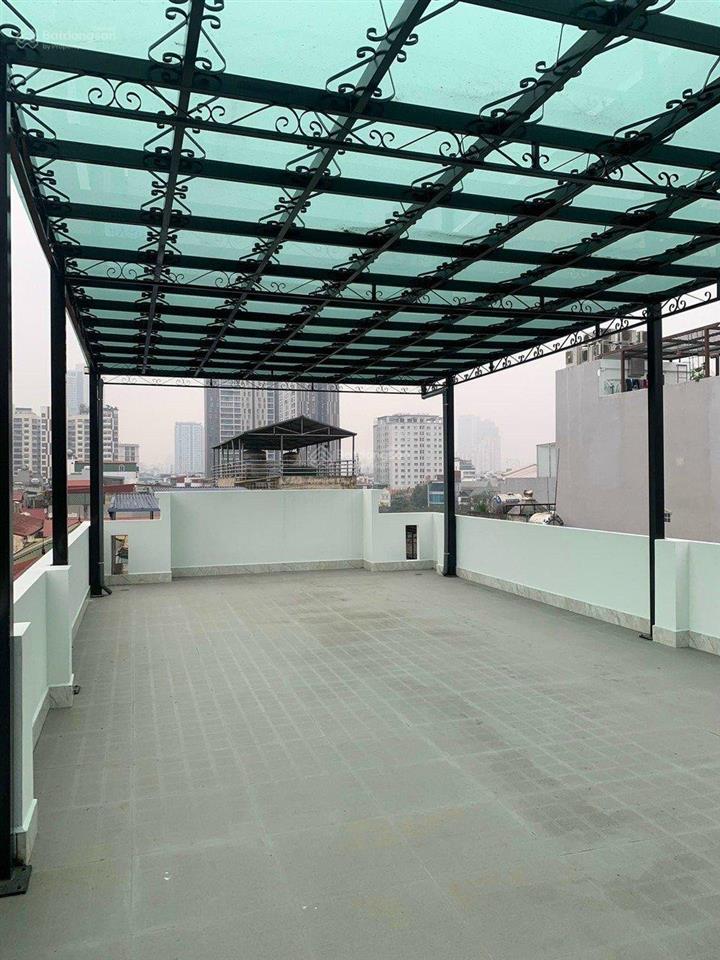 Cho thuê nhà mặt ngõ xã đàn ô tô đỗ cửa phù hợp nhiều mb kinh doanh dt 45m2x6t giá 18 tr/tháng