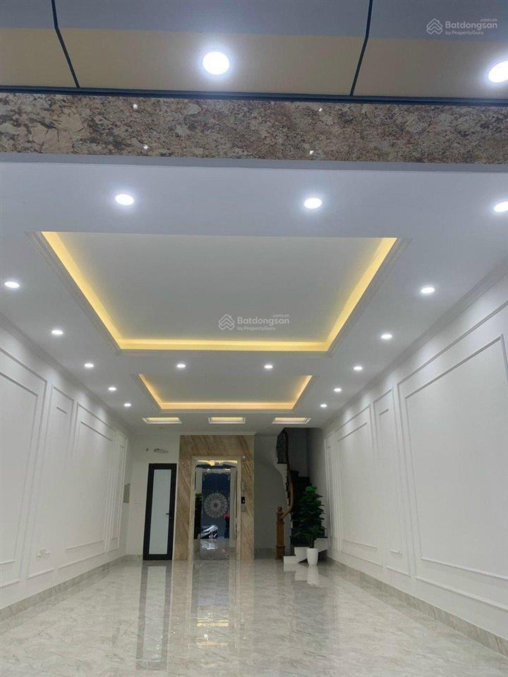 Cho thuê nhà mặt ngõ xã đàn ô tô đỗ cửa phù hợp nhiều mb kinh doanh dt 45m2x6t giá 18 tr/tháng