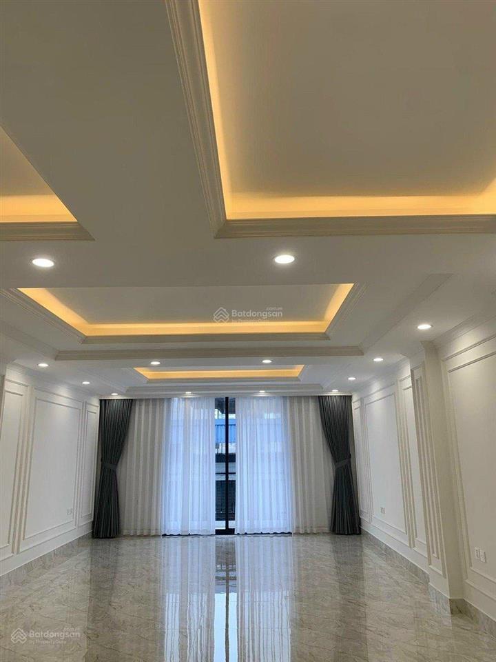 Cho thuê nhà mặt ngõ xã đàn ô tô đỗ cửa phù hợp nhiều mb kinh doanh dt 45m2x6t giá 18 tr/tháng