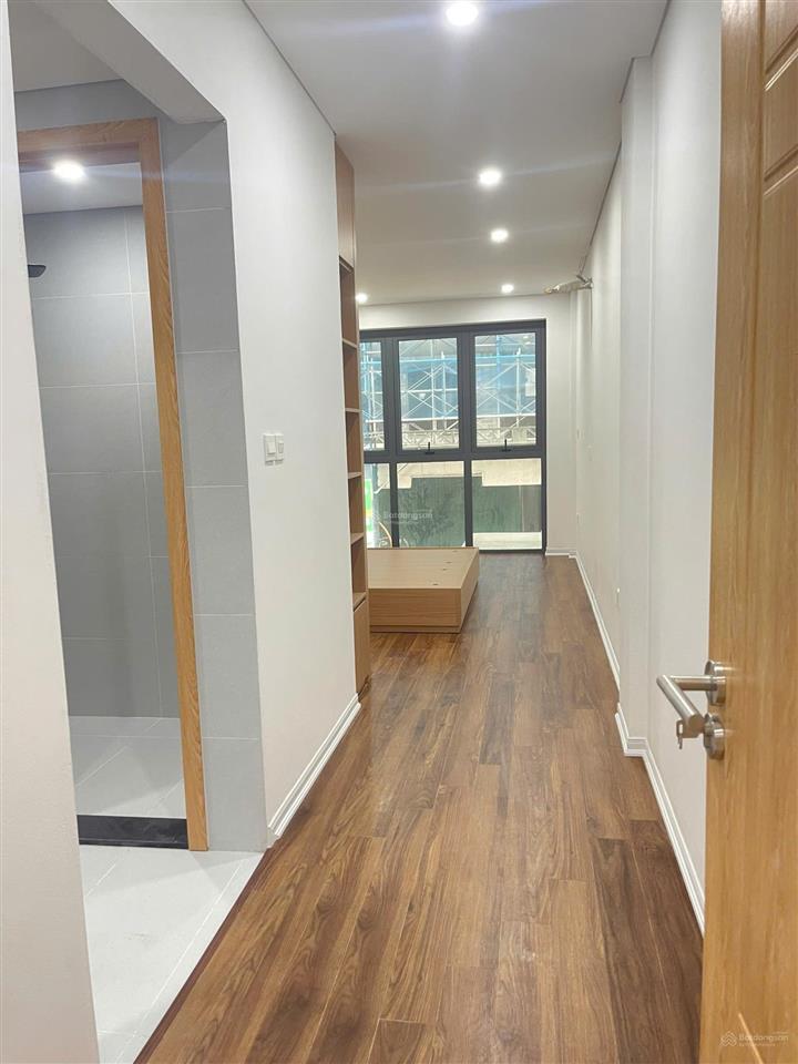 Bán nhà tư đình, gara ô tô 7 chỗ, thang máy, full nội thất, 100.5m2, 5 tầng giá chỉ nhỉnh 17 tỷ