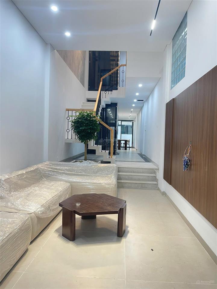 Bán nhà tư đình, gara ô tô 7 chỗ, thang máy, full nội thất, 100.5m2, 5 tầng giá chỉ nhỉnh 17 tỷ