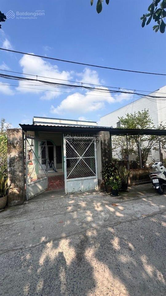 Nhà đất lớn hiếm rẻ 9x20m vuông vức nguyễn văn bứa  ngay ngã 4 ql22. khu vực đang phát triển mạnh