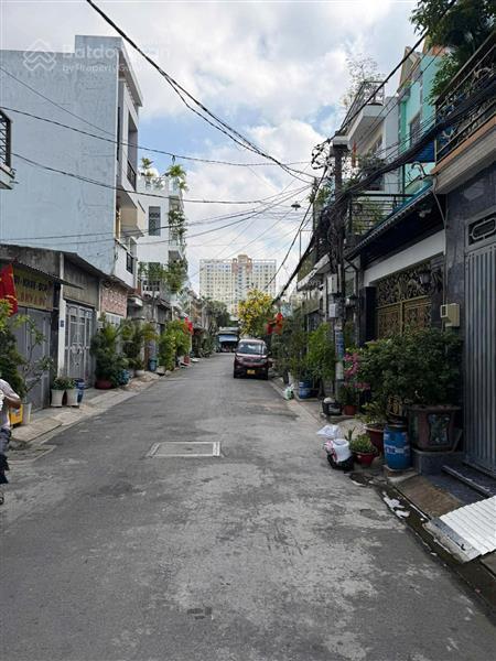 Dòng tiền 25tr/tháng dãy trọ 8x22m, 10 phòng đường 8m hà đặc, chợ chó trung mỹ tây, q12