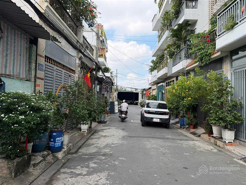 Dòng tiền 25tr/tháng dãy trọ 8x22m, 10 phòng đường 8m hà đặc, chợ chó trung mỹ tây, q12