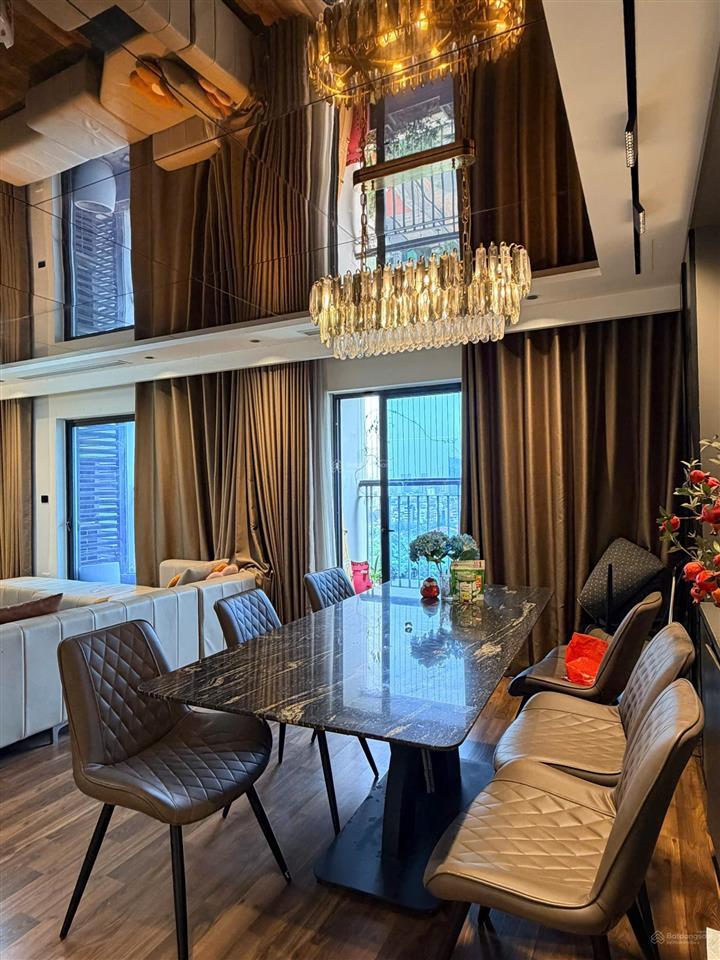 Em bán căn góc 4pn  139m2 / full nội thất / giá chỉ nhỉnh 10 tỷ tại goldmark city