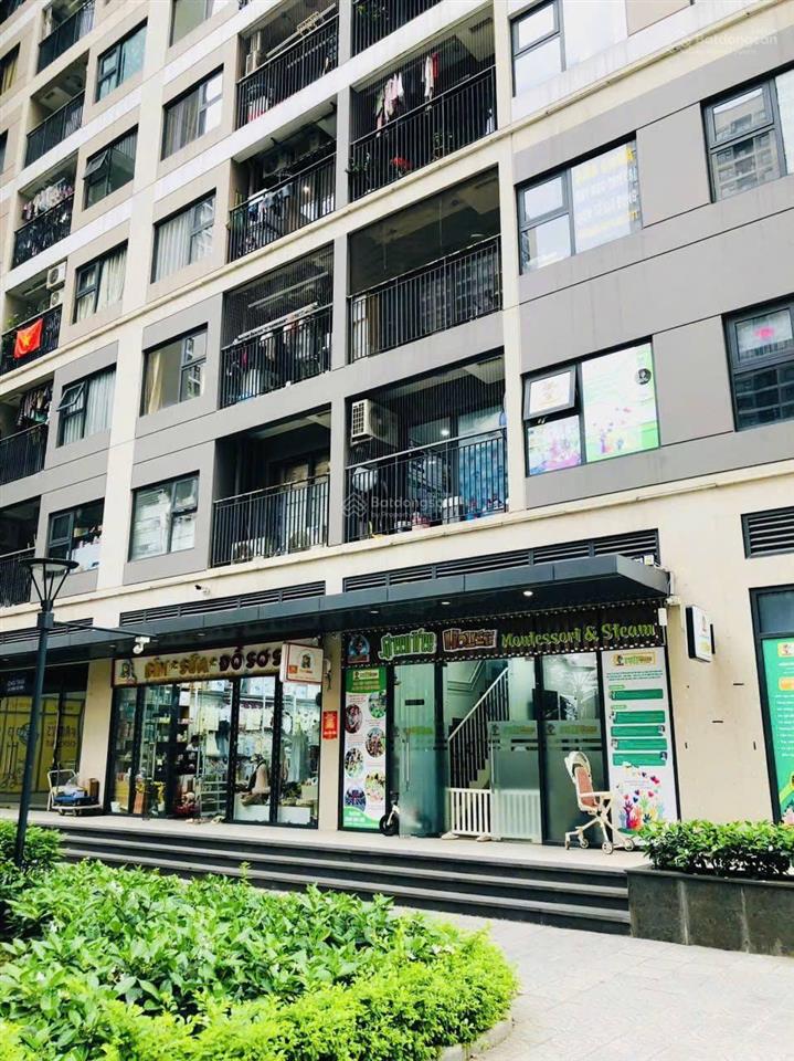 Chính chủ bán shophouse chân đế tòa s1.05 vinhomes smart city vị trí đẹp, kinh doanh tốt