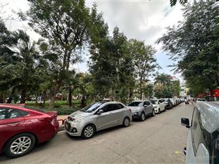 Mảnh đất 320m2 vườn hoa trần quang diệu, hoàng cầu đường rộng ô tô tránh nhau dừng đỗ 125 tỷ