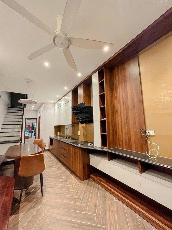 CHÍNH CHỦ GỬI BÁN NHÀ PHỐ NGUYỄN LƯƠNG BẰNG – ĐỐNG ĐA DIỆN TÍCH RỘNG, 2 MẶT NGÕ THOÁNG,