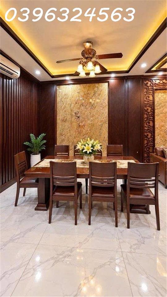 CHÍNH CHỦ GỬI BÁN NHÀ PHỐ HOA BẰNG – CẦU GIẤY 100m 4 TẦNG, MẶT TIỀN 6.2M, Ô TÔ VÀO NHÀ,