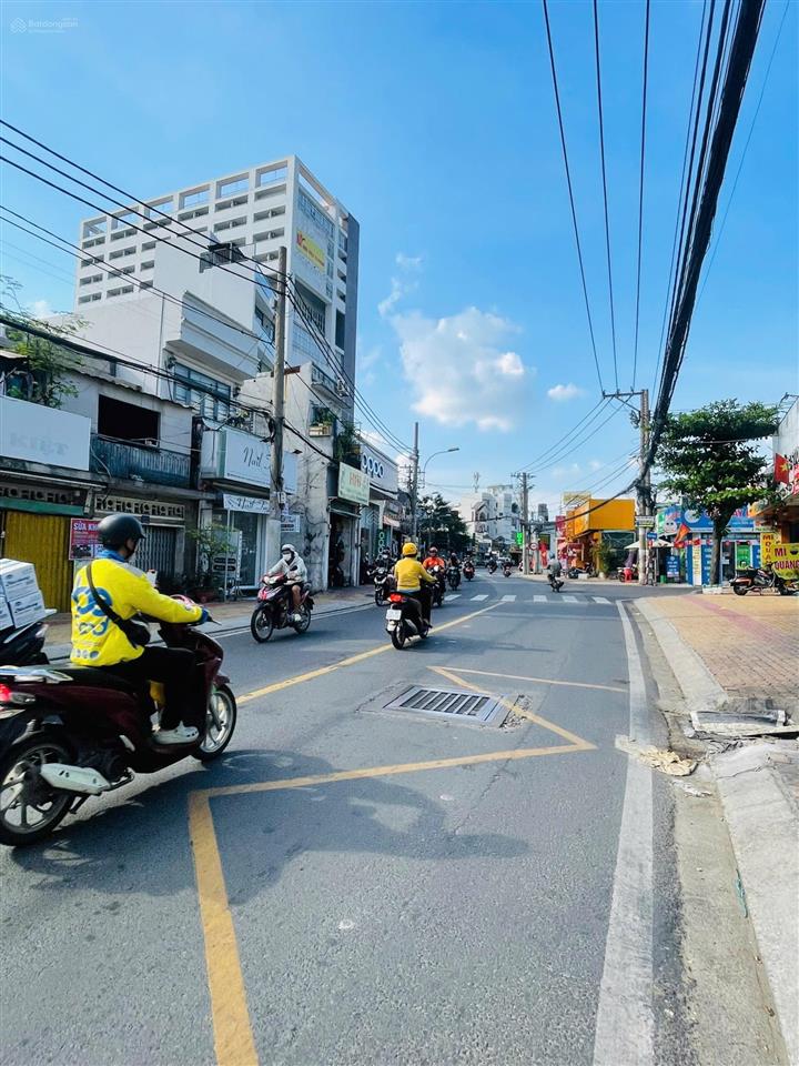 Giảm sốc 12 tỷ còn 8 tỷ  ngay mặt tiền đường kha vạn cân  66m2 nhà 3 tầng  vừa ở và kinh doanh