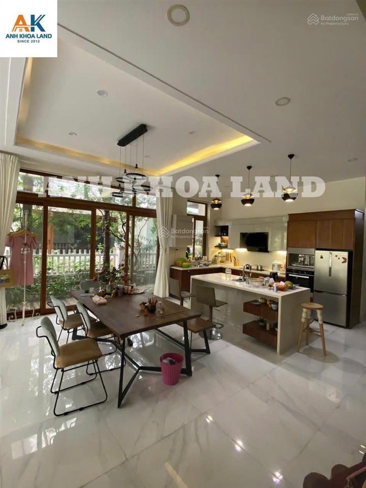 Biệt thự view sông khu compound  mang lại giá trị đẳng cấp  250m2 ngang 10m x 25m
