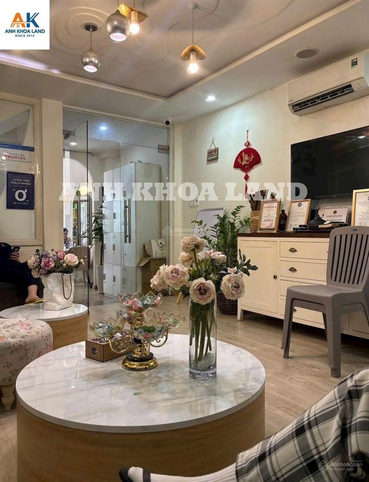 Vị trí đắc địa  bán nhà 4 tầng mặt tiền kinh doanh  ngay khu him lam, phường linh chiểu