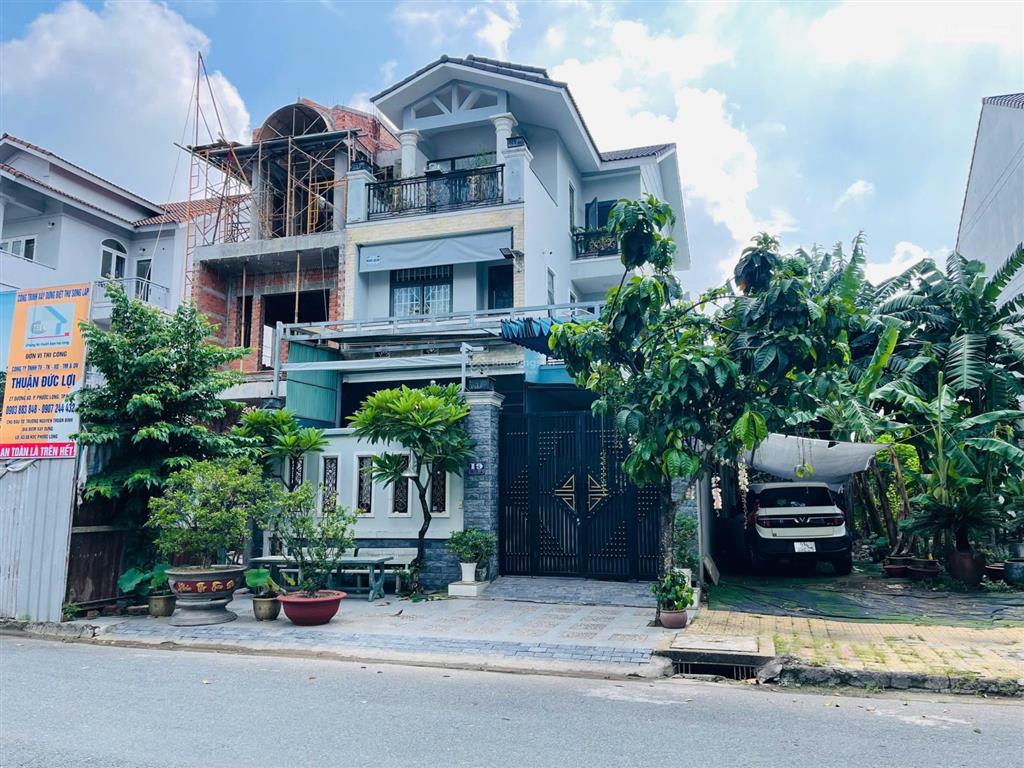 Tuyệt phẩm  không gian sống lý tưởng biệt thự kdc khang điền  p. phước long b  ngang 8m x 20m