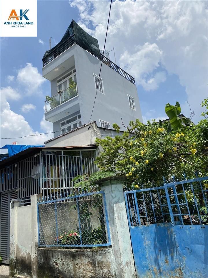 Chỉ 5,8 tỷ  bán nhà 1 trệt 2 lầu  sát đường phạm văn đồng, linh tây