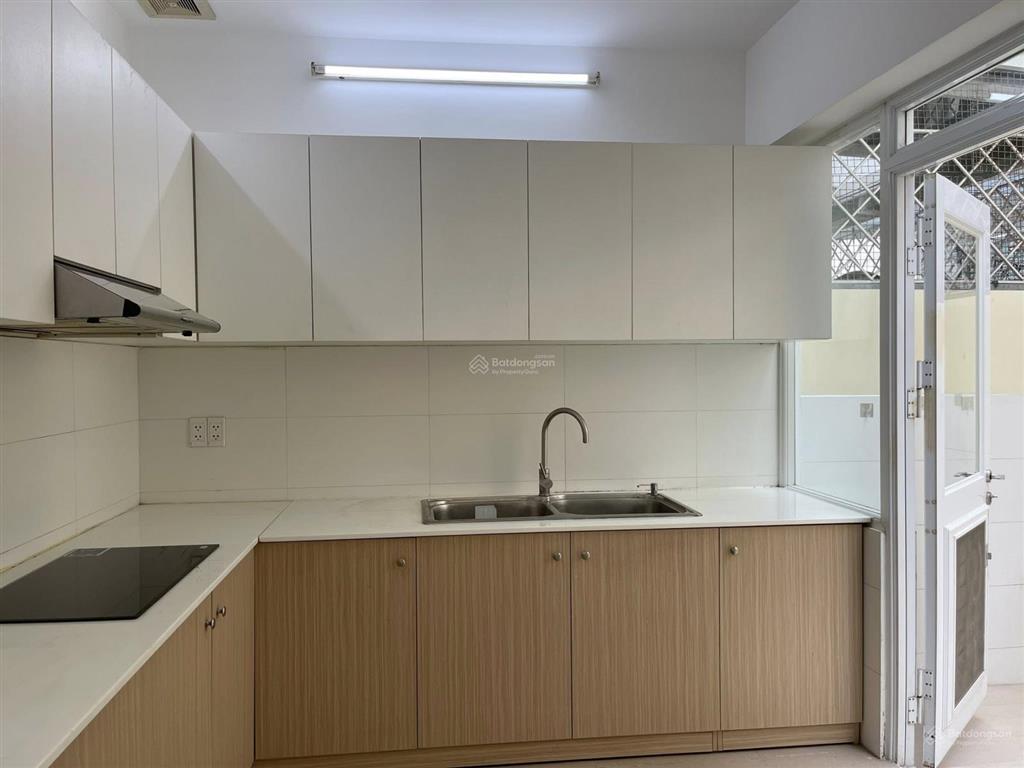 Bán nhà mặt phố tại bùi bằng đoàn, 29 tỷ, 111m2, 11pn, 11wc, uy tín hot!