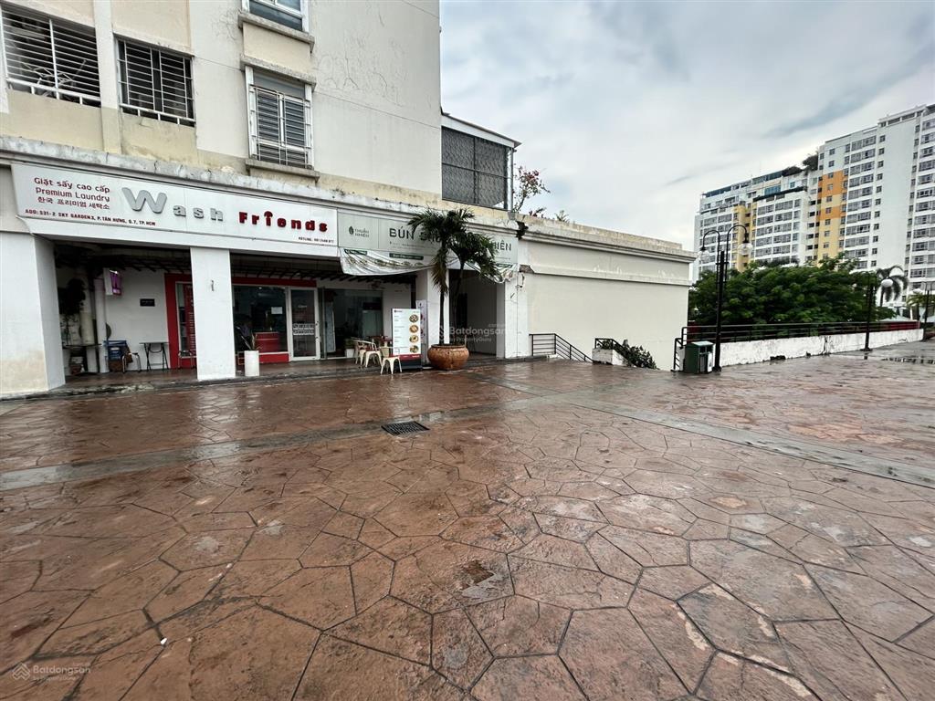 Bán shophouse ở sky garden 3, giá 9 tỷ đang cho thuê 26tr, quận 7, tp.hcm
