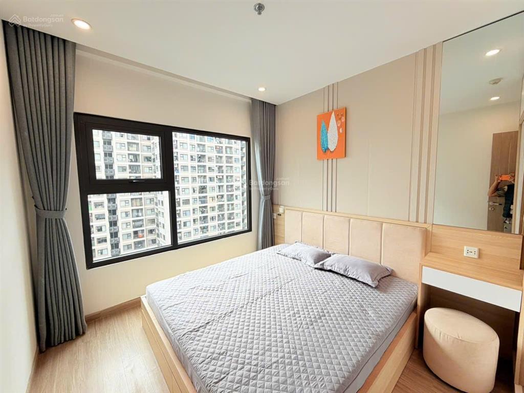 Bán căn hộ 2pn full nội thất tại vinhomes ocean park giá 3,7 tỷ