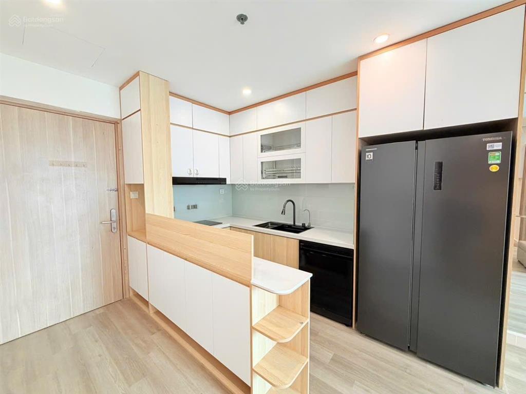 Bán căn hộ 2pn full nội thất tại vinhomes ocean park giá 3,7 tỷ