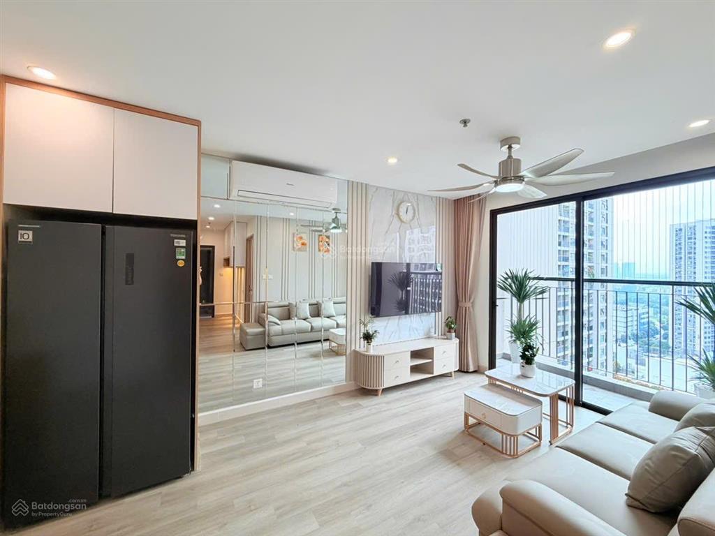 Bán căn hộ 2pn full nội thất tại vinhomes ocean park giá 3,7 tỷ