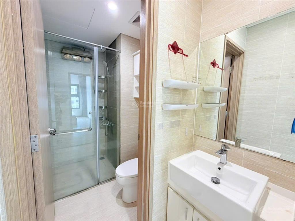 Bán căn hộ 2pn full nội thất tại vinhomes ocean park giá 3,7 tỷ