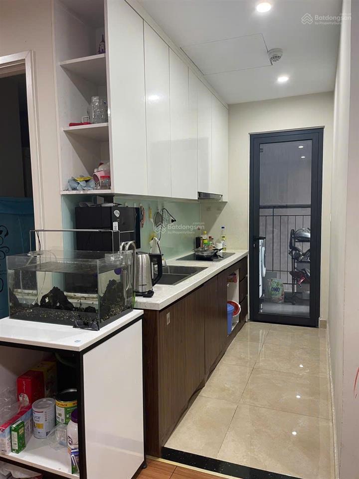 Cc bán gấp ch goldseason 76m2 (2pn + 2wc), b/c đn, để lại full nội thất (máy rửa bát... ), 6,2 tỷ