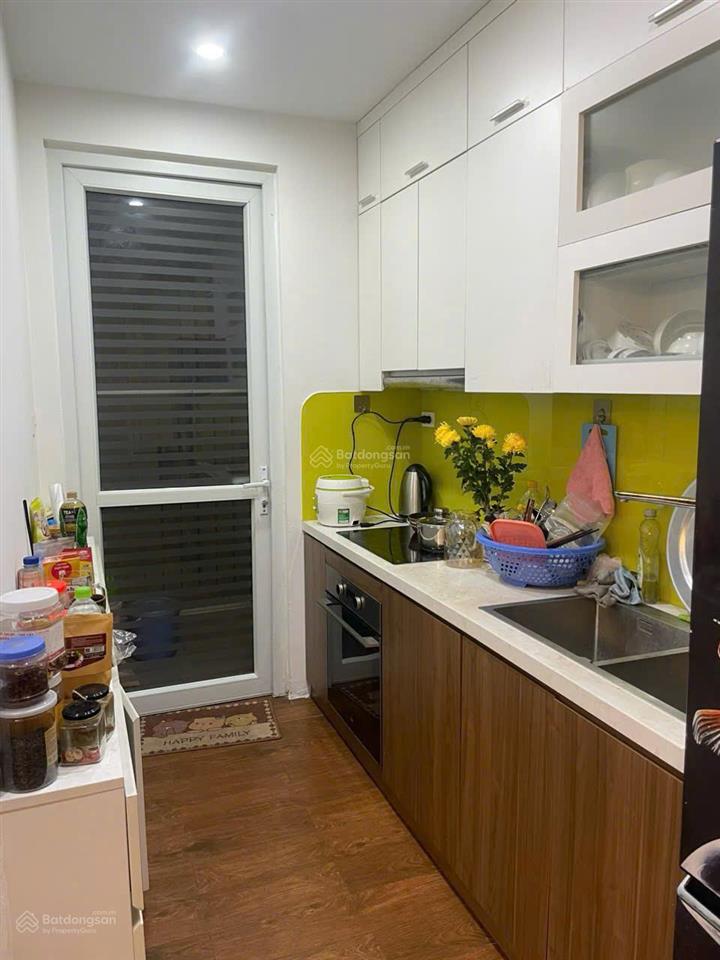 Gia đình gấp bán căn hộ chung cư tại 90 nguyễn tuân, 7,5 tỷ, 71 m2 (2pn+2wc), view đẹp, tầng trung